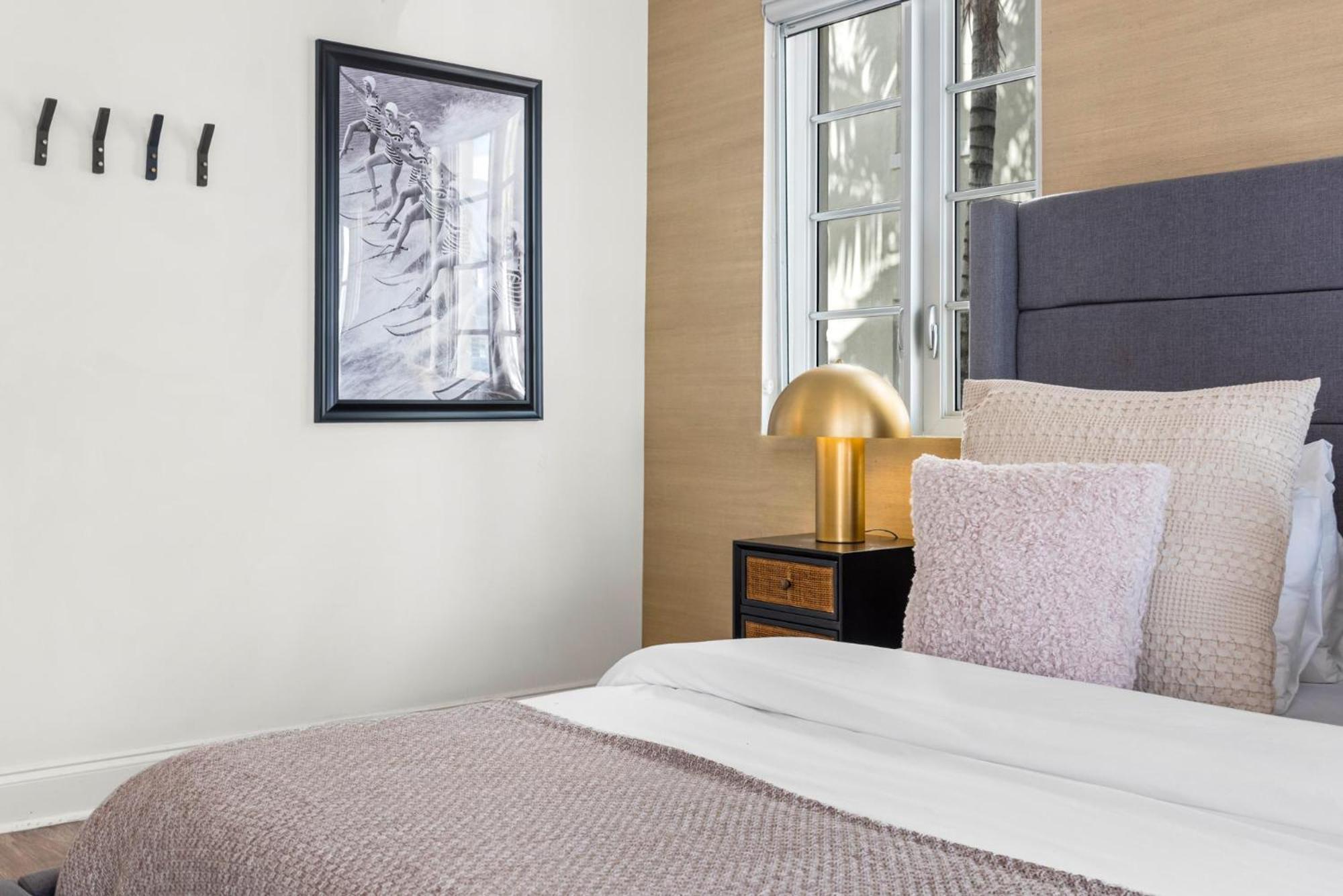 Luxuri Suites ไมอามีบีช ภายนอก รูปภาพ