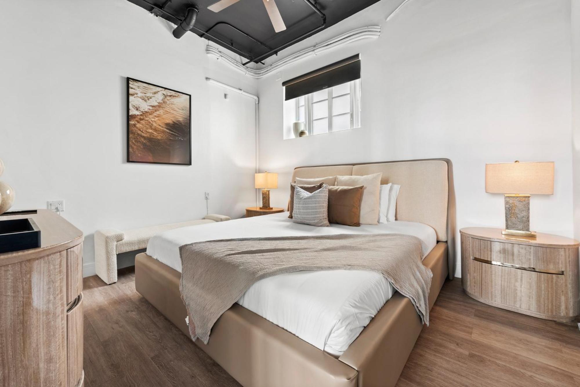Luxuri Suites ไมอามีบีช ภายนอก รูปภาพ